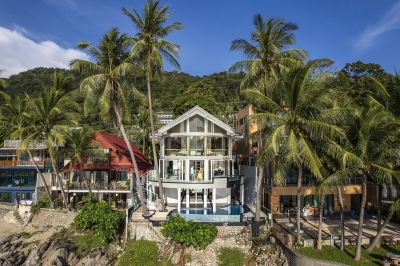 Unique villa with panoramic sea views in Patong
