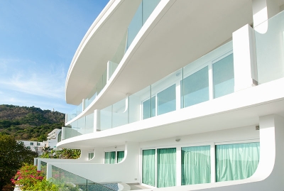 Stylish seaview apartments in Kata